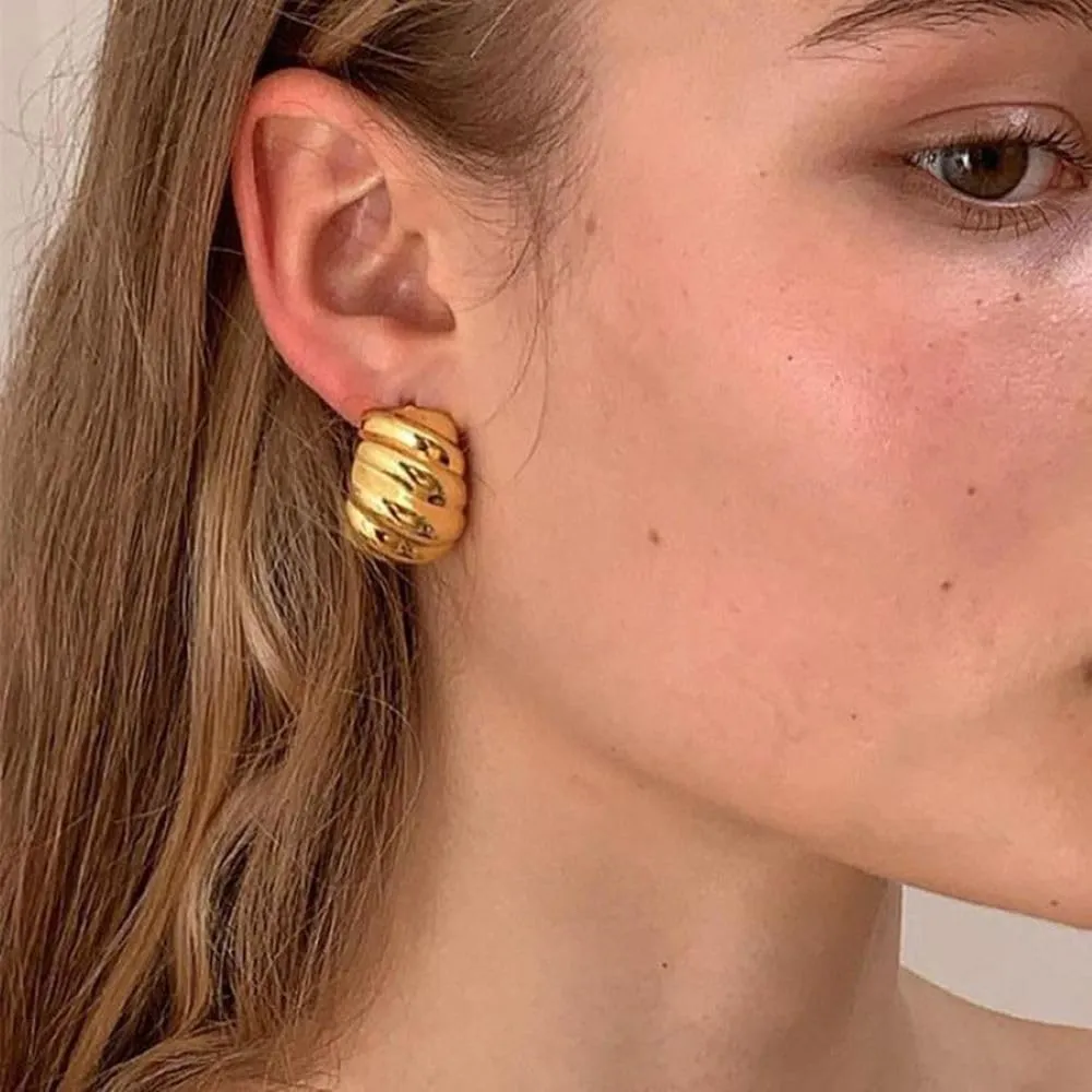 Aloha Earrings Vintage Style Ribbed Convex Design Clip On Stud Earrings