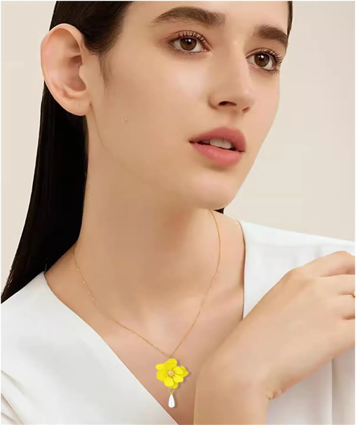 Dreuyet Bohemian Pearl Matte Flower Earring And Necklace Set For Women Elegant Layered Tiered Floral Petal Pearl Drop Dangle Earrings Charming Daisy Flower With White Pearls Earring Summer Holiday Wedding Jewelry