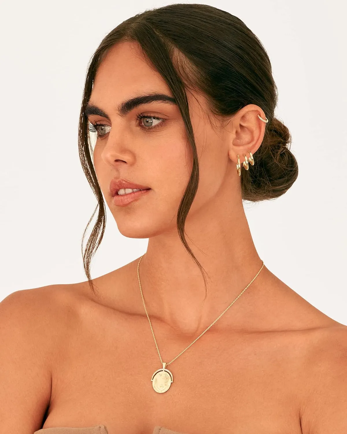 PAVOI 18K Gold Plated Sterling Silver Posts Small Hoop Earrings for Women - Trendy Geometric Plain Chunky Huggie Earscape Piercing Pack - Everyday Gold Hoop Earrings Set