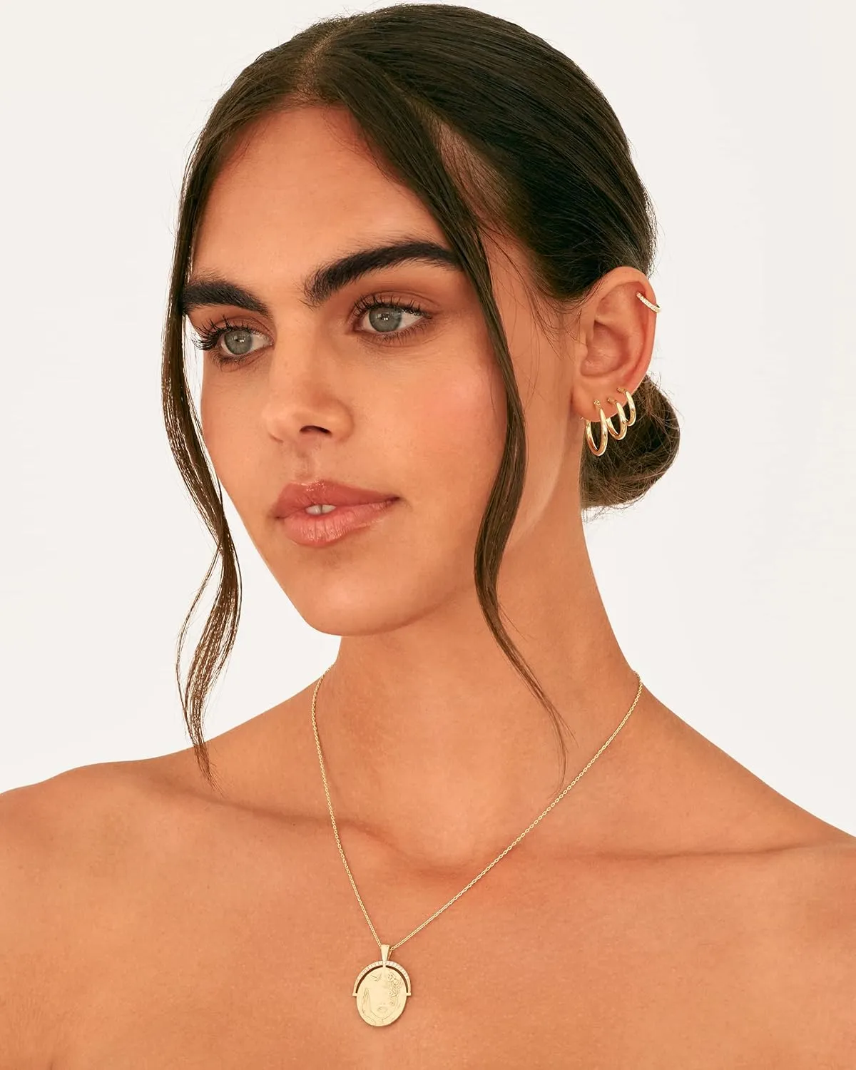 PAVOI 18K Gold Plated Sterling Silver Posts Small Hoop Earrings for Women - Trendy Geometric Plain Chunky Huggie Earscape Piercing Pack - Everyday Gold Hoop Earrings Set